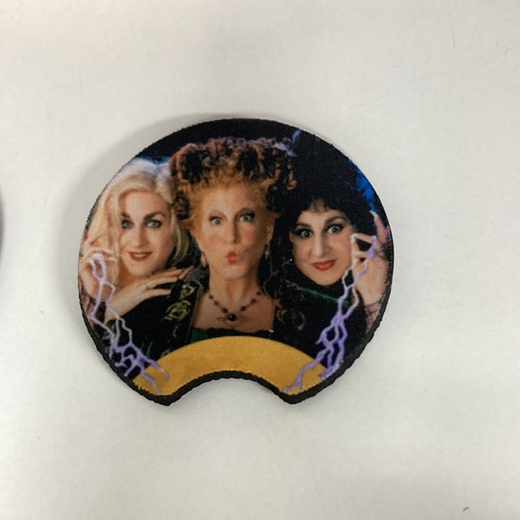 Hocus Pokus License Plate With Cup Holder Pads - Picture 3 of 3